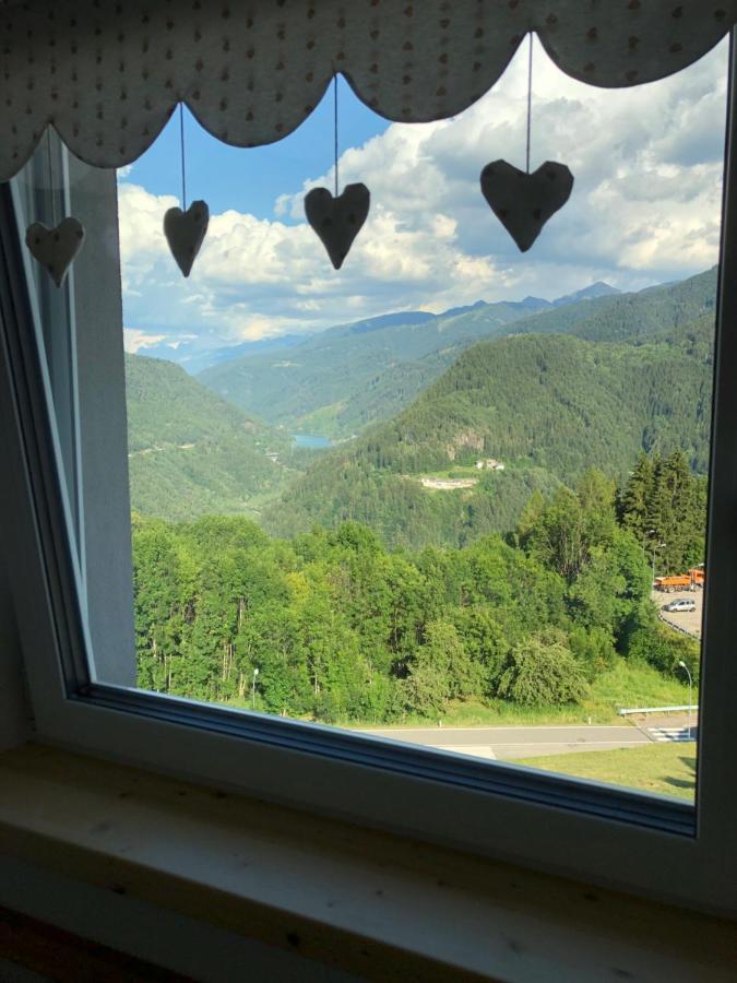 B And B Nonna Rosa Vista Lagorai Capriana Bagian luar foto